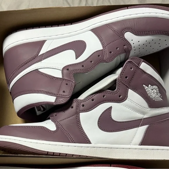 Jordan 1 High OG White Sky Deadstock size 12 JORDAN Grade School Air 1 High OG FD1437 105 - Shiekh main image 4